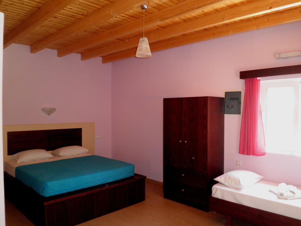 Aroma Stegna Sea Apartment Bilik gambar